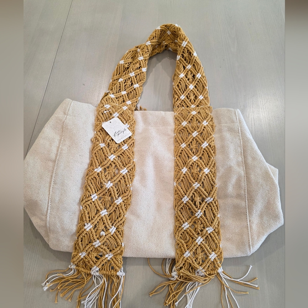 NWT Free People Mia Macrame Strap Tote Women's Bag - Picture 5 of 8